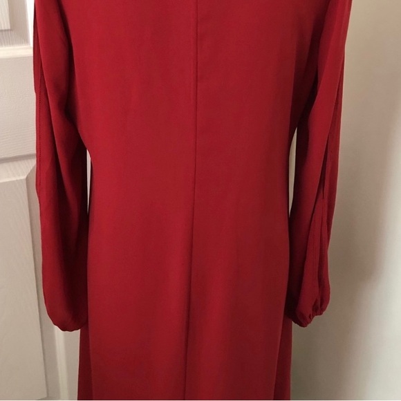 White House Black Market Split-Front, Long Sleeve Red S
Dress; Size: 0

O-4 - Picture 4 of 11